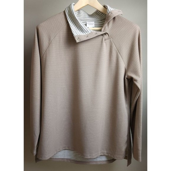 Weekends By chico's half snap buttons sweatshirt 2 - Picture 2 of 9